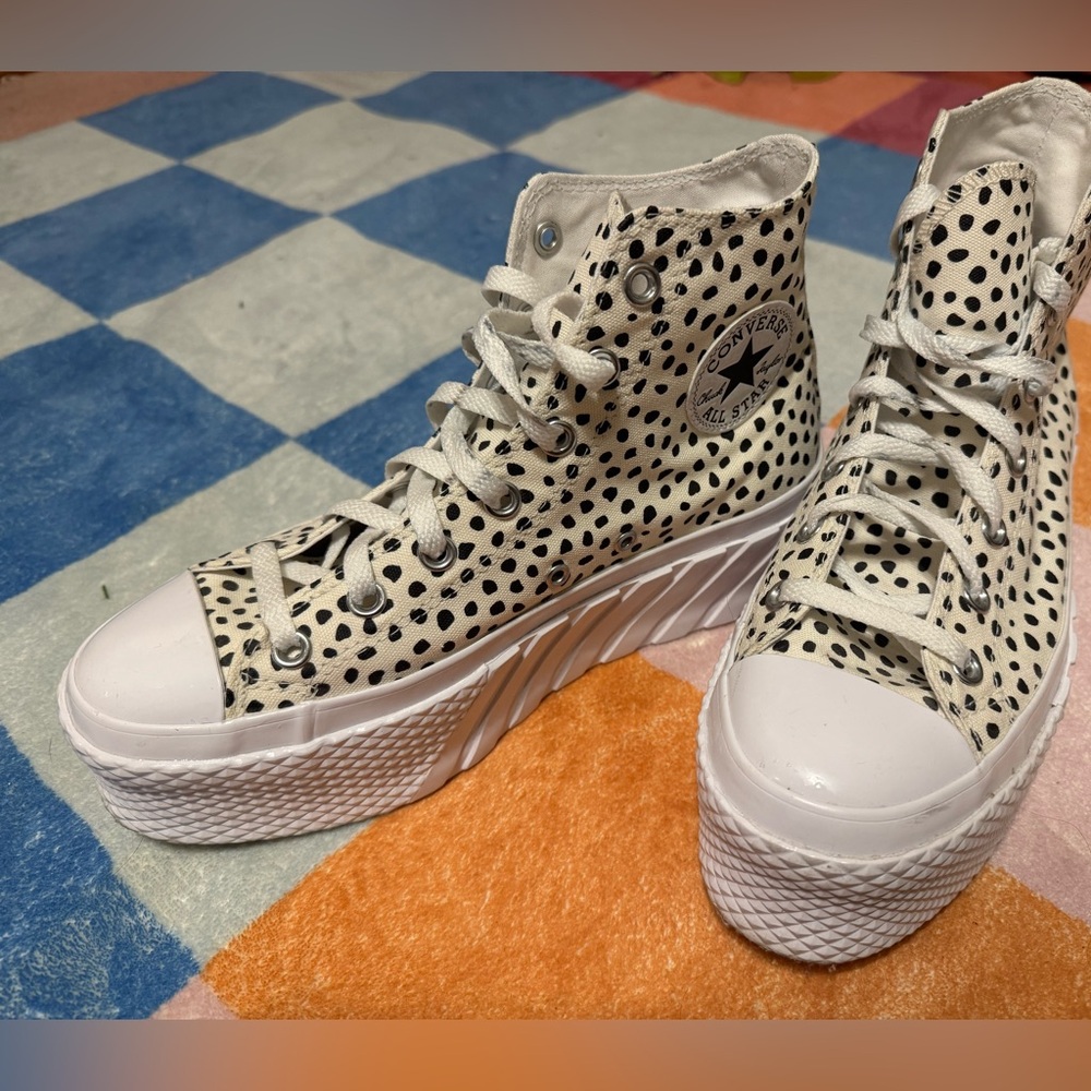 Converse 2x Platform Hi Sneaker - off white and black spotted